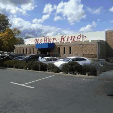 Retro Spins & Birthday Wins