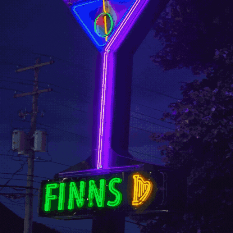 🎄 Fireside Cheer, Irish-Style