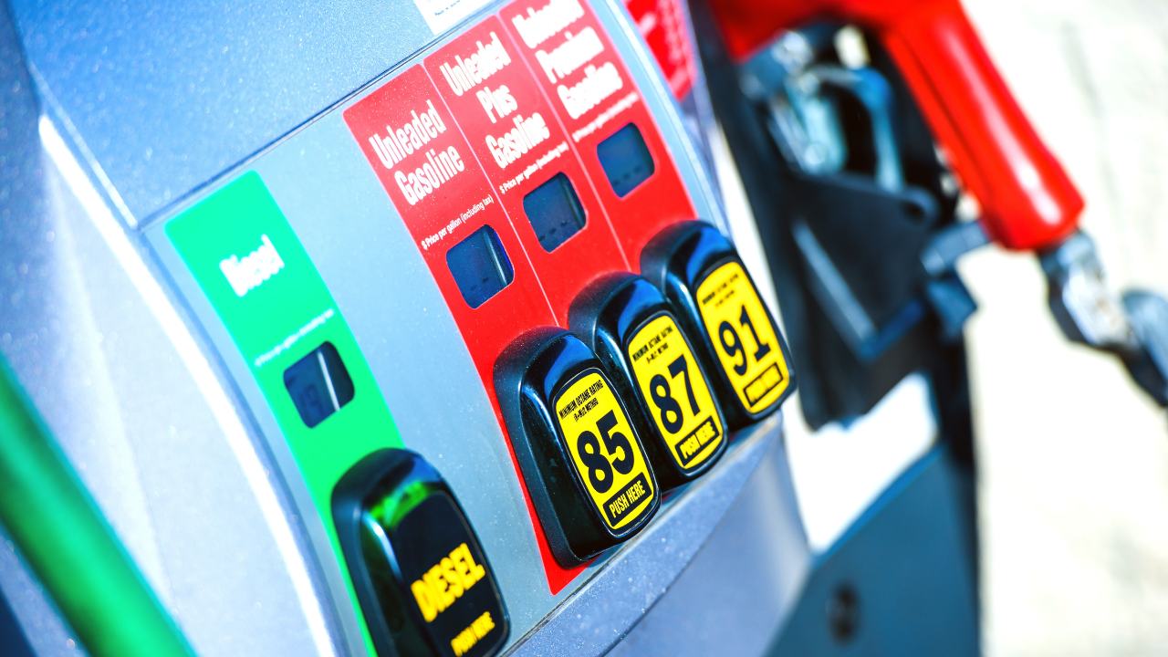 ⛽ Gas Prices Keep Sliding Across LA and Orange County