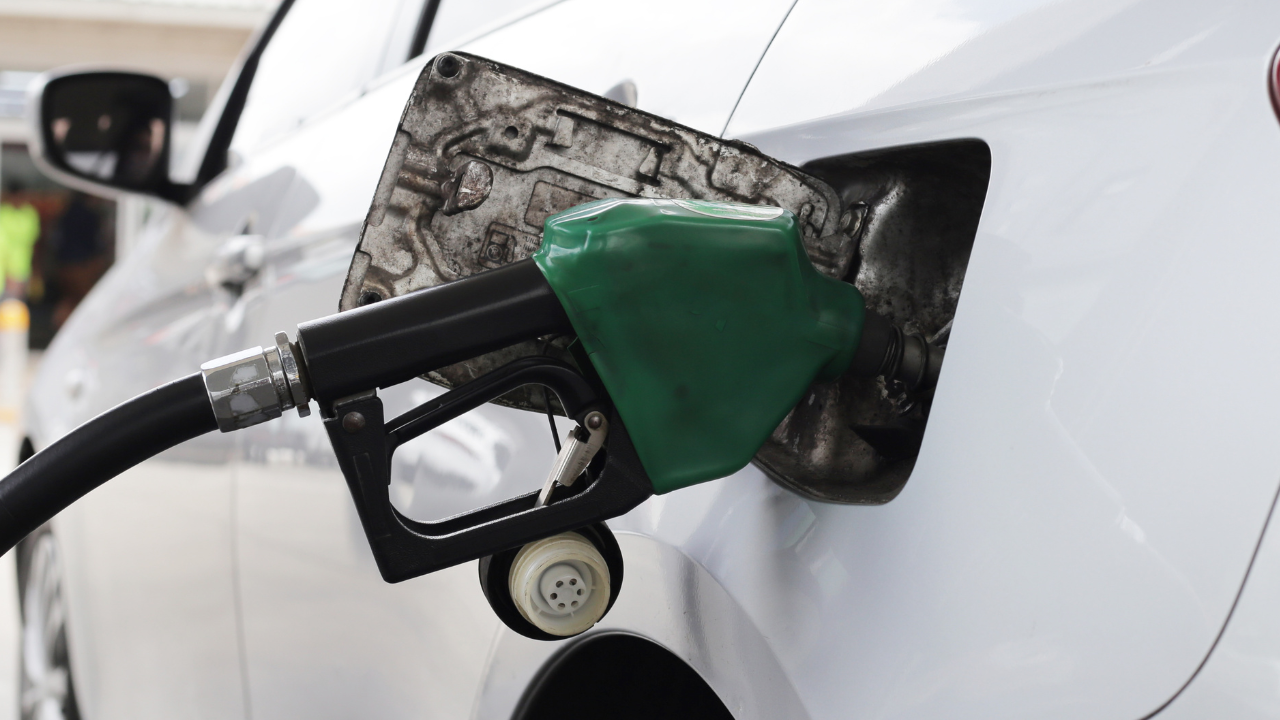 β½ Gas Prices Keep Sliding in LA County
